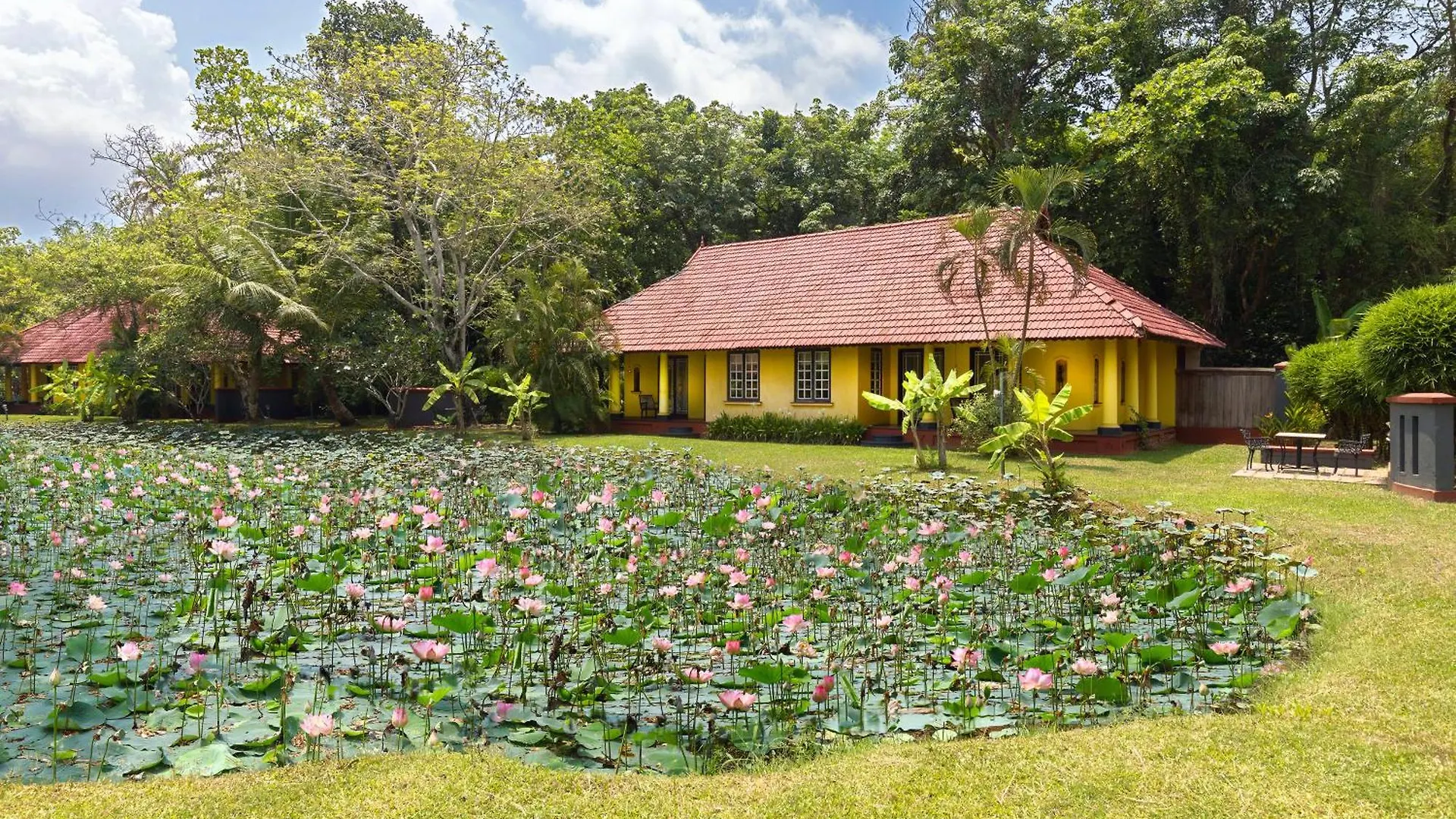 Taj Kumarakom Resort And Spa Kerala India
