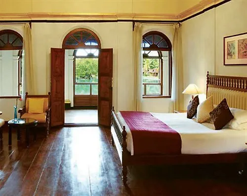Taj Kumarakom Resort And Spa Kerala